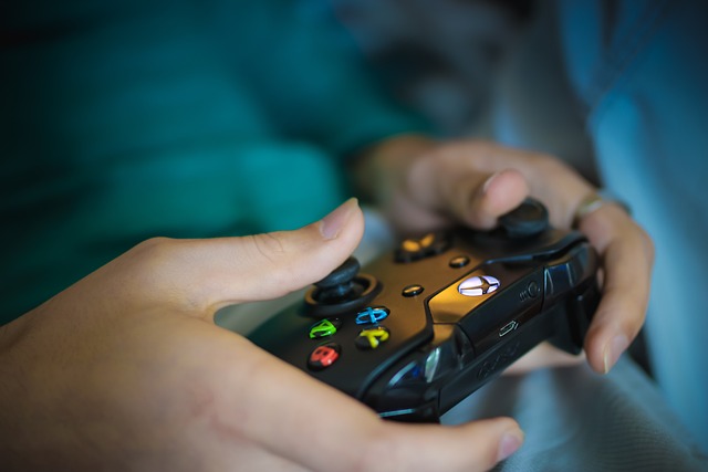 De evolutie en impact van computergames: van pixels tot psychologie en economie